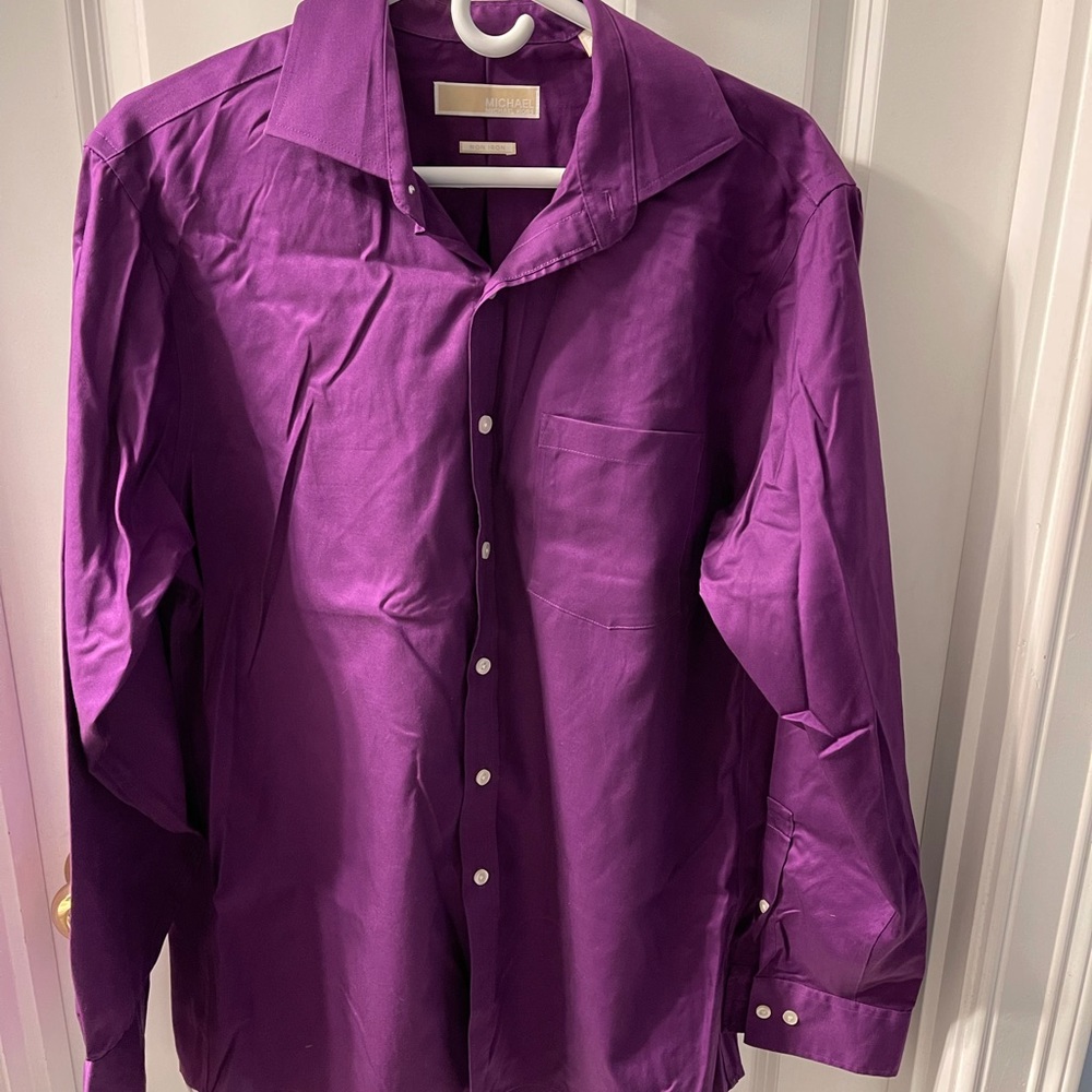 Men’s long sleeve dress shirt!